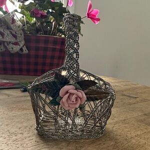 Silver Wire Basket with metal Pink Rose Accent 6”x5”wide c 6” tall